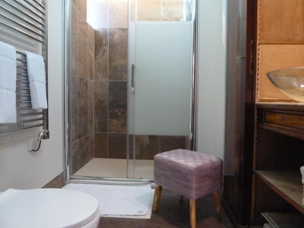 Chambre D'Hotes "Le Village" Villenouvelle Luaran gambar
