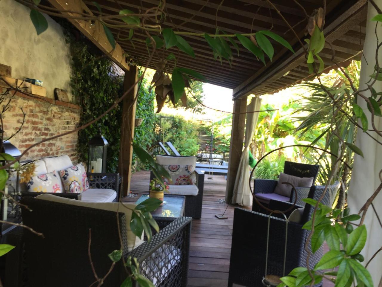 Chambre D'Hotes "Le Village" Villenouvelle Luaran gambar